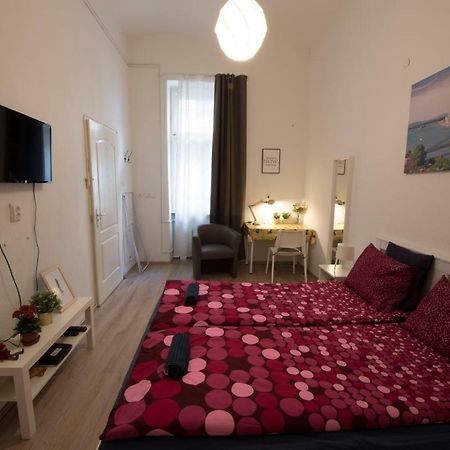 No. 11 Apartment With 2 Bathrooms Next To Railway Station บูดาเปสต์ ภายนอก รูปภาพ