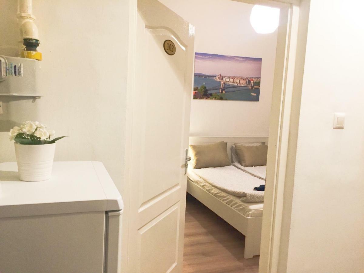 No. 11 Apartment With 2 Bathrooms Next To Railway Station บูดาเปสต์ ภายนอก รูปภาพ